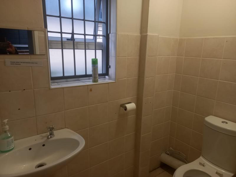 To Let commercial Property for Rent in Walmer Eastern Cape